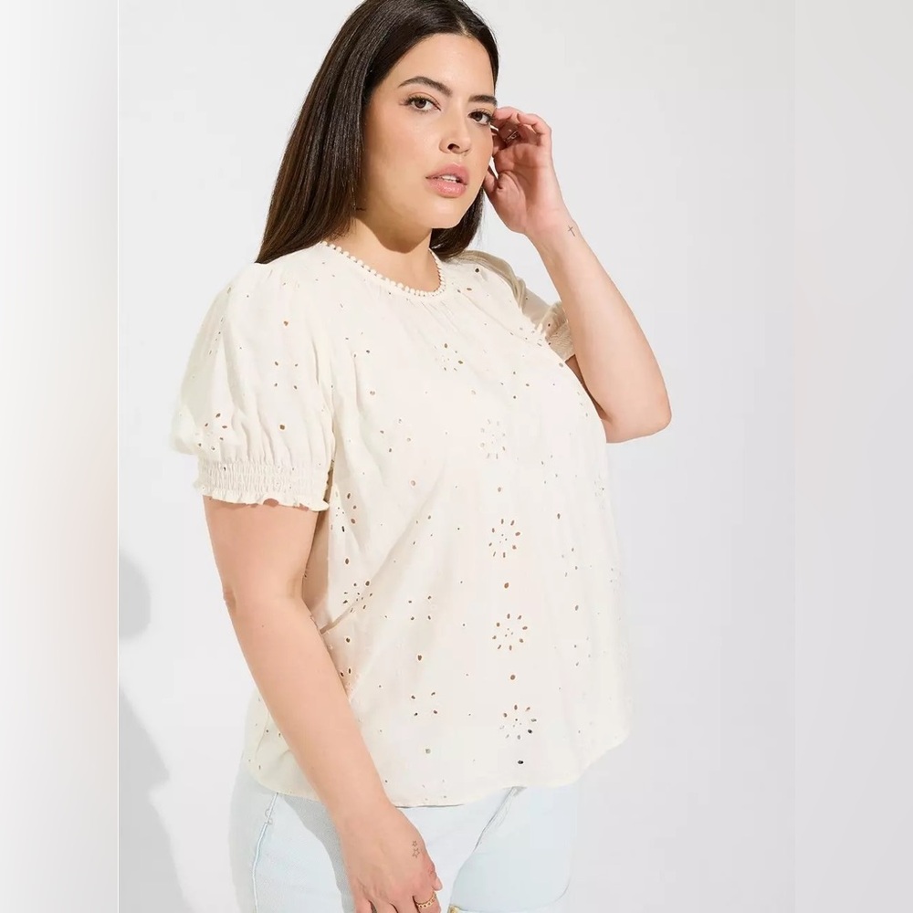 Torrid Cream Abbey Challis Eyelet Back Cutout Top